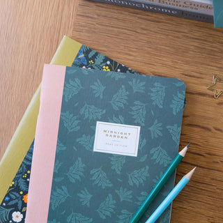 Cuaderno Rayado Susurros Verdes